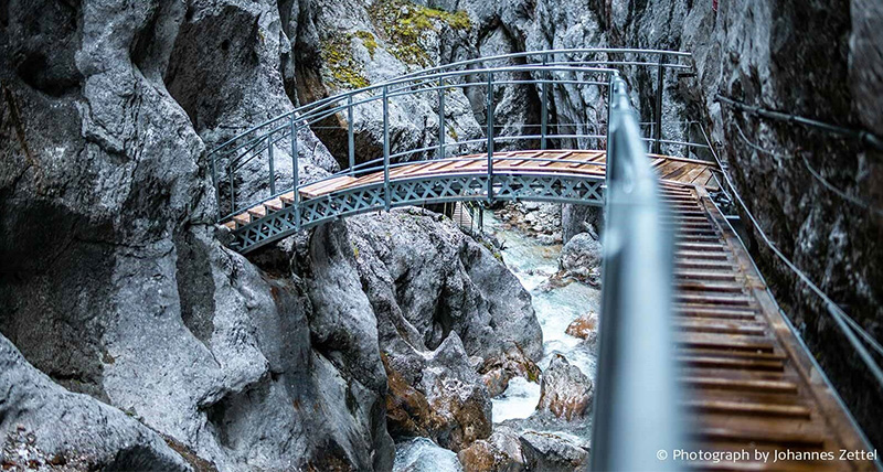 Leica Geosystems | Mobile scanning outdoor for heritage & preservation.